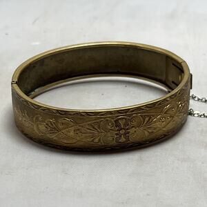 Victorian Edwardian Vintage Gold Tone Bangle Bracelet
